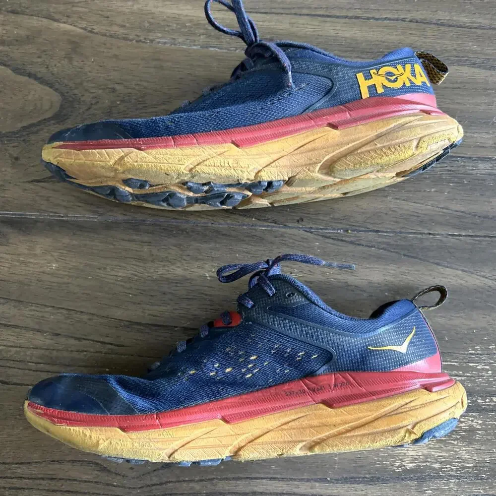 Size 8.5 D - Hoka One One Challenger ATR 6 Outer Space Radiant Yellow - Picture 3 of 10